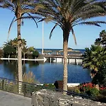 Con Piscina ,vista Mar Y Campo De Golf